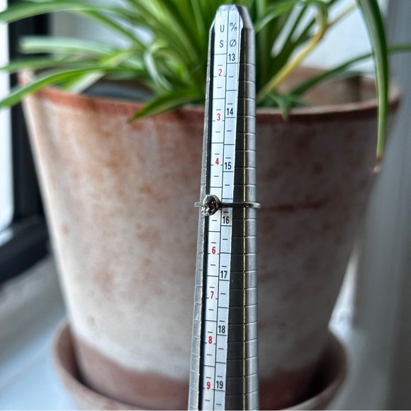 Silver Baby Head Ring - Picture 3 of 3